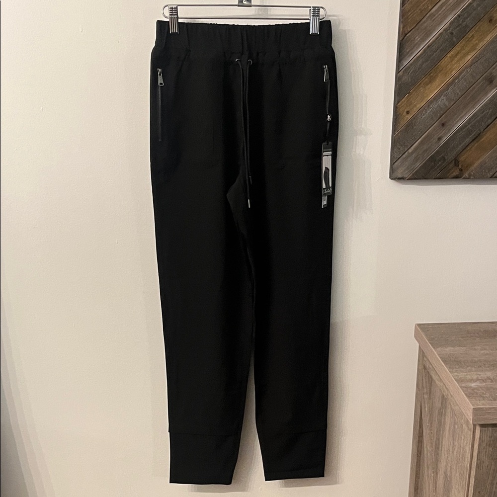 Black women’s active Jogger Pants
